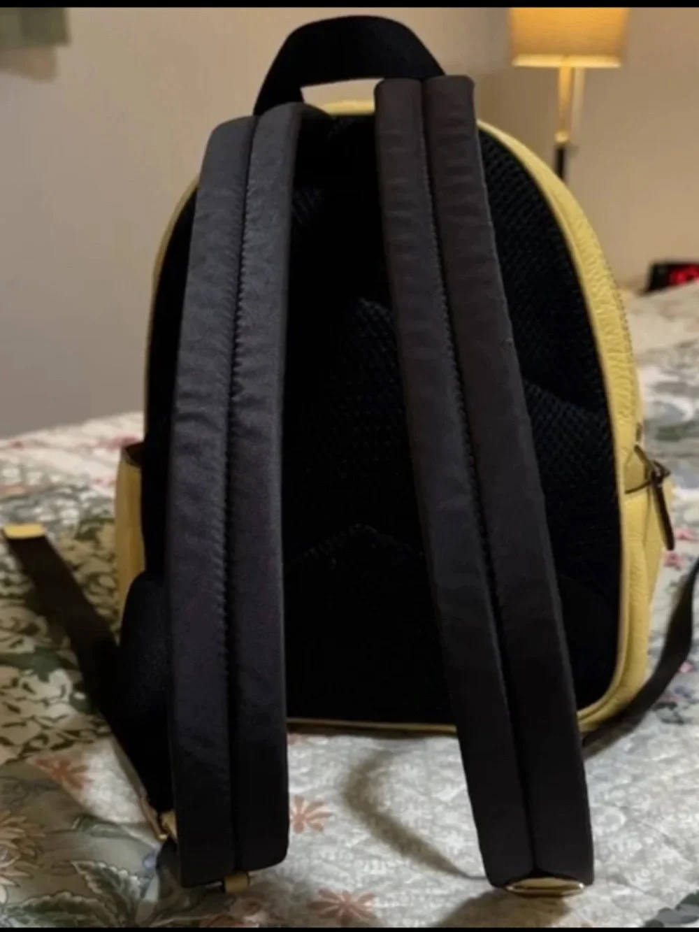 Coach Mini Court Backpack Yellow Pebbled Leather Gold Hardware Black Straps - Picture 3 of 6